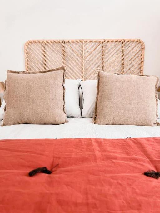 Petit Patio - 2 Chambres - Centre Ville - Climatisation كاسيس المظهر الخارجي الصورة
